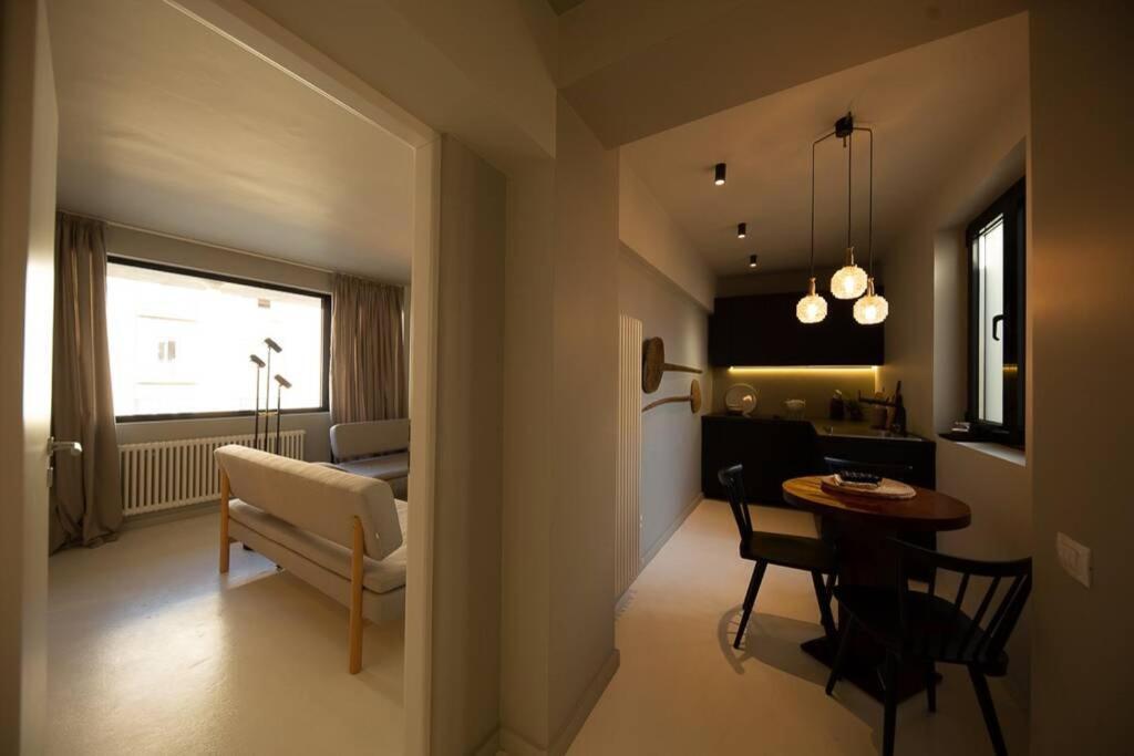Zen Apartment - Calea Victoriei Bucarest Esterno foto
