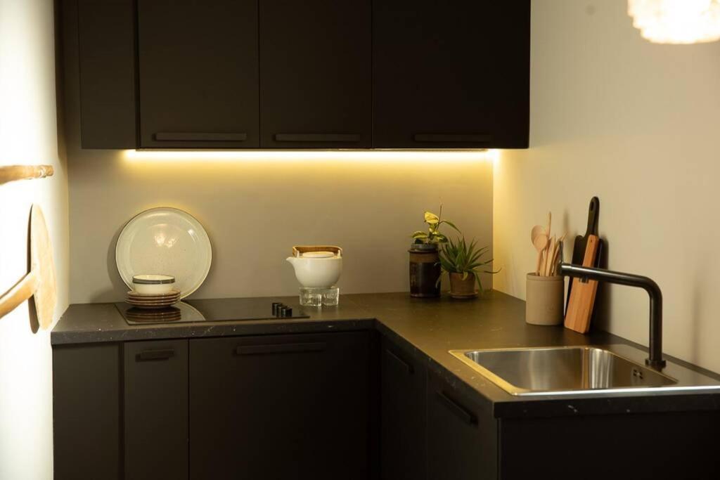 Zen Apartment - Calea Victoriei Bucarest Esterno foto